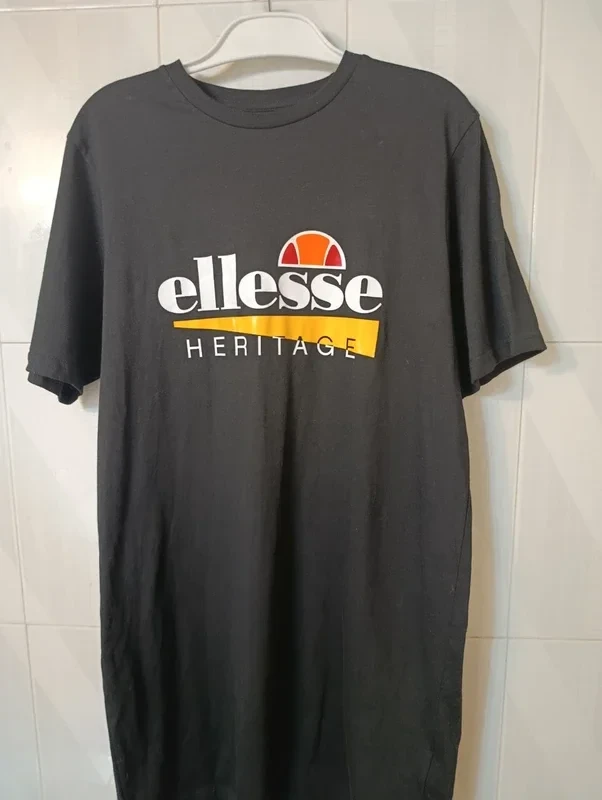 Camiseta Ellesse Heritage diseño retro R902